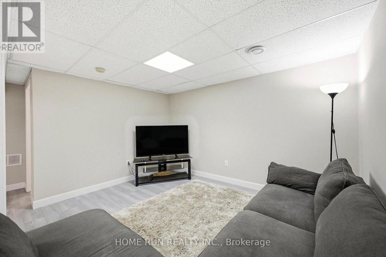 29676436/115-beaumont-avenue/town-of-rockland/clarence-rockland/ontario/K4K1R6_24