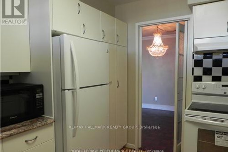 28431670/2508-1500-riverside-drive/riverview-park/ottawa/ontario/K1G4J4_5