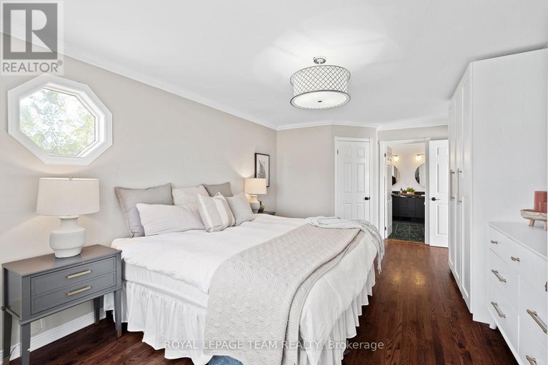 28238310/1317-revell-drive/manotick-village-manotick-estates/ottawa/ontario/K4M1K8_28