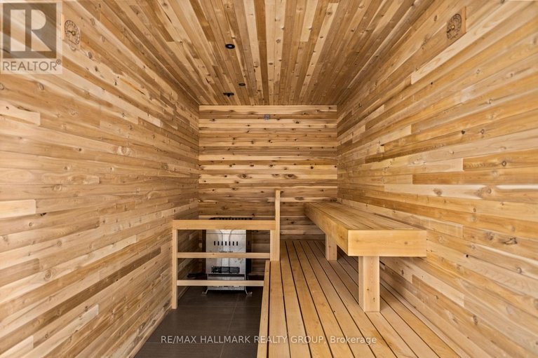 29444670/207-135-barrette-street/vanier/ottawa/ontario/K1L7Z9_40