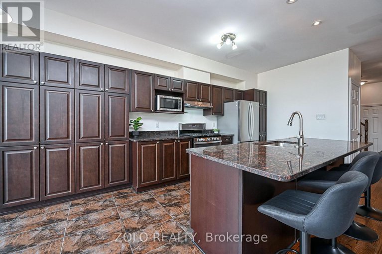 28583921/6788-breanna-cardill-street/greely/ottawa/ontario/K4P0C3_10