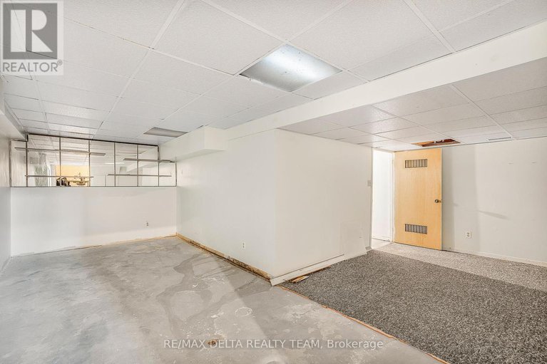 28836365/6321-fortune-drive/convent-glen-north/ottawa/ontario/K1C2A4_24
