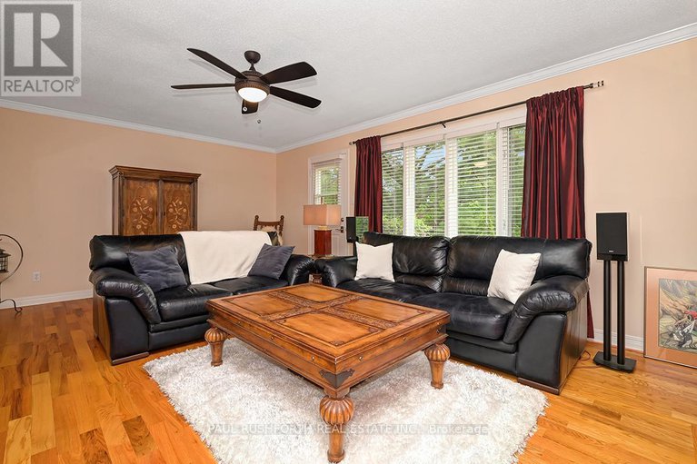28360692/1248-anoka-street/ridgemont/ottawa/ontario/K1V6C6_6