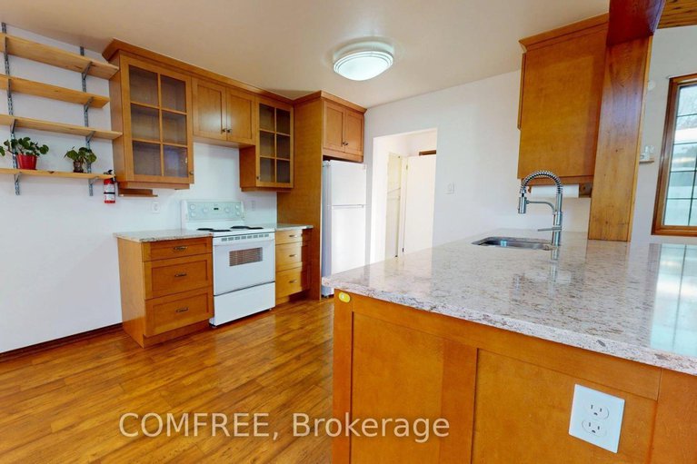 29409348/146-old-colony-road/glencairnhazeldean/ottawa/ontario/K2L1M4_5