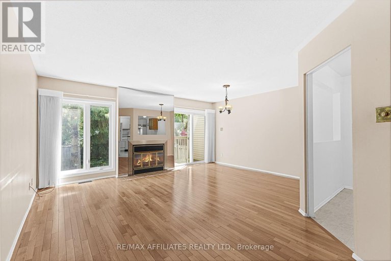 28528470/62-bridgewater-terrace/cedargrovefraserdale/ottawa/ontario/K2J3H4_6