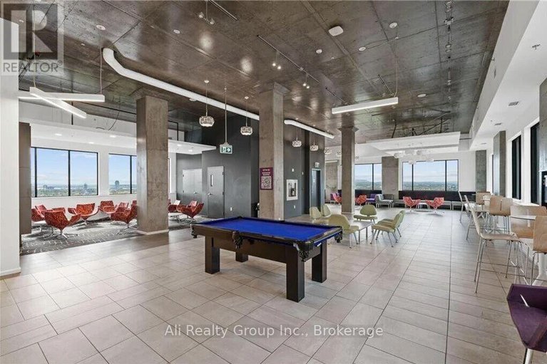 29282650/2918-105-champagne-avenue-s/west-centre-town/ottawa/ontario/K1S5E5_19