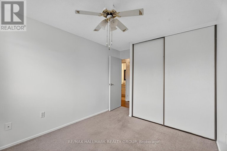 28916284/304-915-elmsmere-road/beacon-hill-south/ottawa/ontario/K1J8H8_30