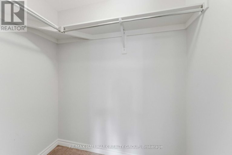 28990498/730d-maloja-way/stittsville-north/ottawa/ontario/K2S0N6_26