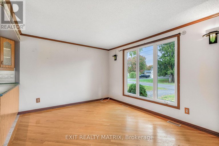 28991859/29-louise-crescent/embrun/russell/ontario/K0A1W0_4