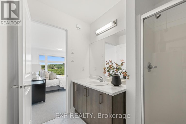 29300165/1005-silhouette-private/cedargrovefraserdale/ottawa/ontario/K2J4S3_22