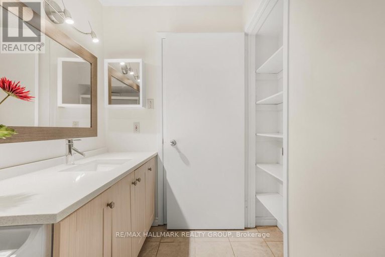 28258311/203-270-brittany-drive/viscount-alexander-park/ottawa/ontario/K1K4M3_15