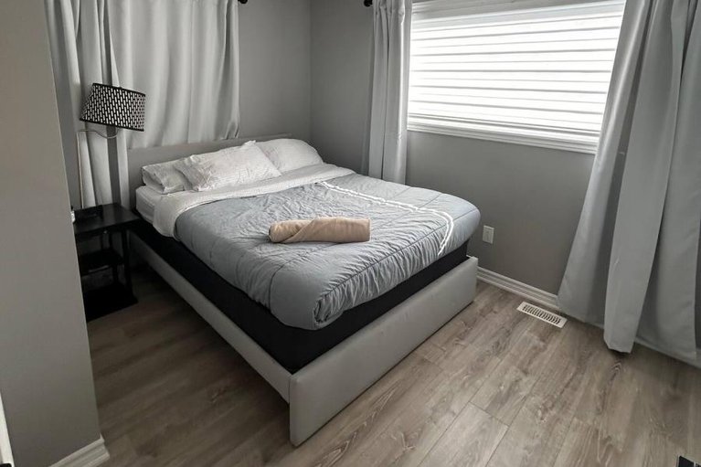 28943823/213-makadewa-private/cfb-rockcliffe-and-area/ottawa/ontario/K1K4Z8_9