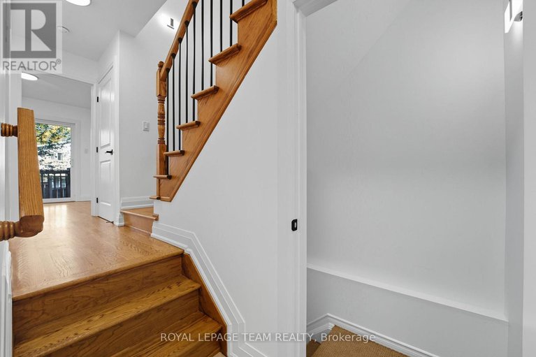 29259375/1512-clementine-boulevard/billings-bridge/ottawa/ontario/K1H8E9_4