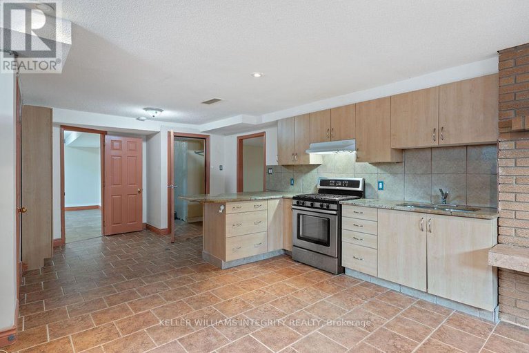 28206742/62-chippewa-avenue/meadowlandsst-claire-gardens/ottawa/ontario/K2G1Y2_34