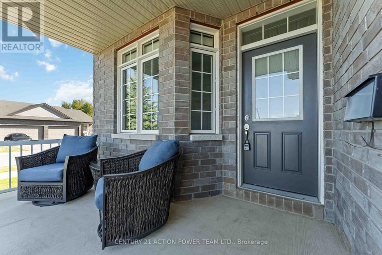 28872546/222-cedarstone-street/richmond/ottawa/ontario/K0A2Z0_3