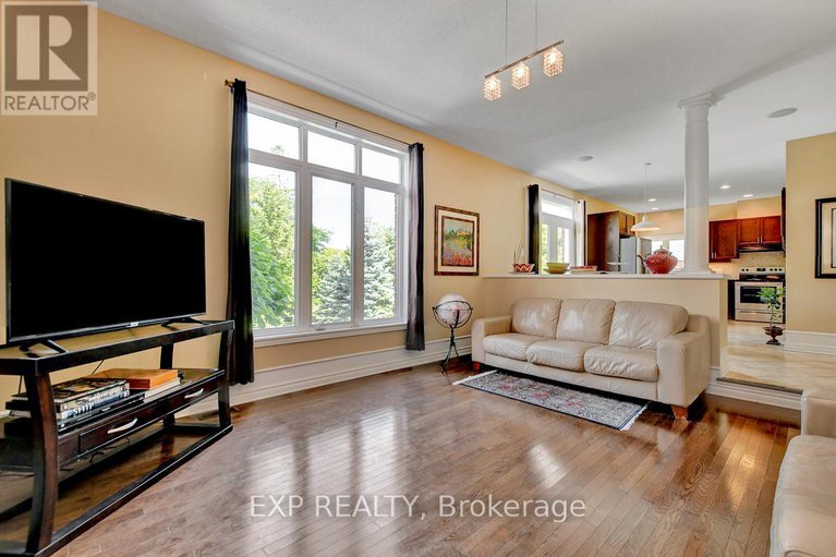 28619248/135-riversedge-crescent/riverside-southgloucester-glen/ottawa/ontario/K1V0Z8_21