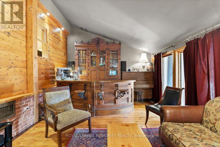 28973134/3565-albion-road/sawmill-creektimbermill/ottawa/ontario/K1T1A2_9