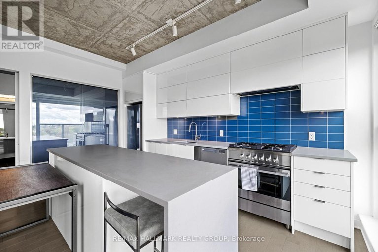 28946021/607-135-barrette-street/vanier/ottawa/ontario/K1L7Z9_11