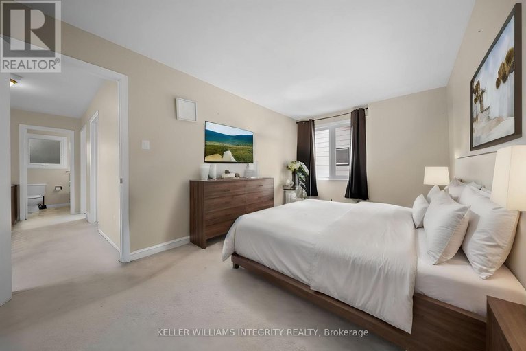 28288264/193-3310-southgate-road/south-keys/ottawa/ontario/K1V8X4_17