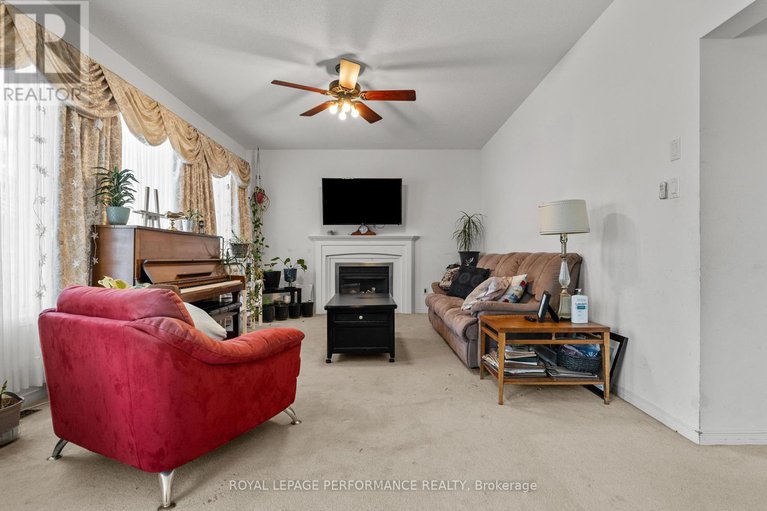 28812738/1901-pennyroyal-crescent/notting-hillsummerside/ottawa/ontario/K4A0P3_12