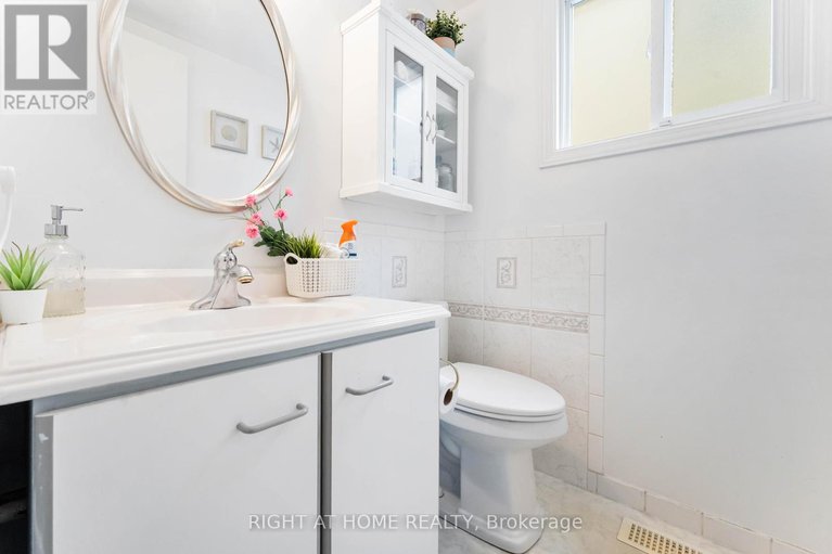 28765725/18-shetland-way/bridlewood/ottawa/ontario/K2M1R9_18