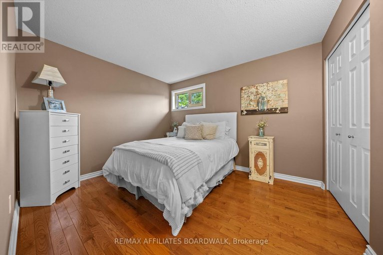 28527170/1700-lakeshore-drive/greely/ottawa/ontario/K4P1H1_30