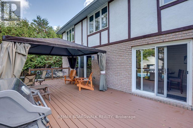 29251889/7089-bush-drive/greely/ottawa/ontario/K4P1M8_6