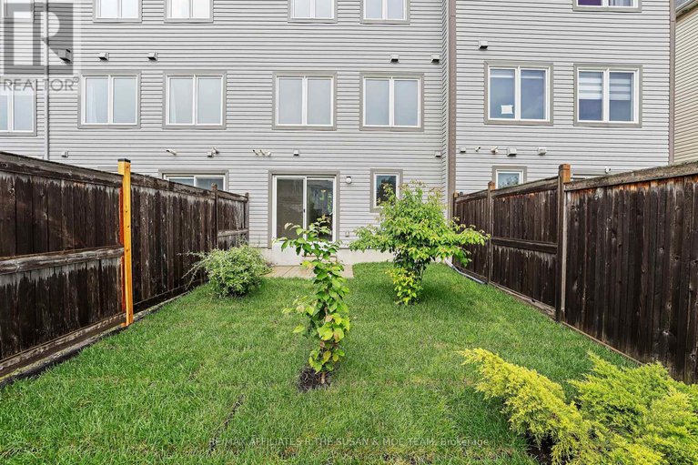 28578921/503-coldwater-crescent/emerald-meadowstrailwest/ottawa/ontario/K2M0J4_37