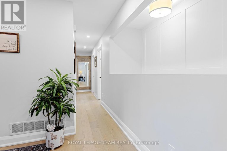 29043215/2248-wallingford-way/north-gower/ottawa/ontario/K0A2T0_17