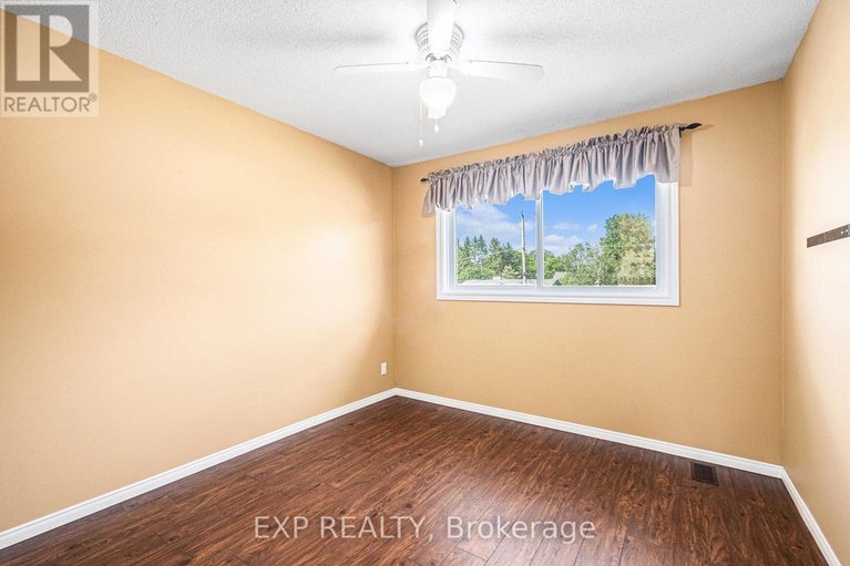 28636227/25-cockburn-street/richmond/ottawa/ontario/K0A2Z0_12