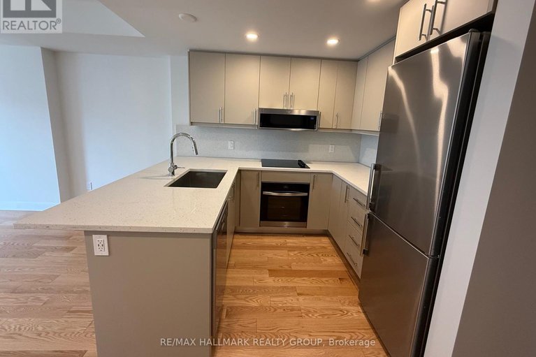 29649235/1004-180-george-street/lower-townbyward-market/ottawa/ontario/K1N0G8_4