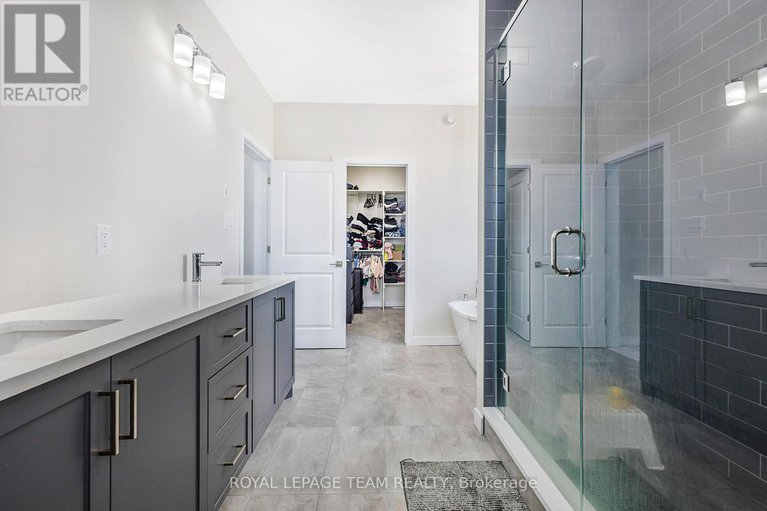 29213480/224-trudeau-crescent/russell-twp/russell/ontario/K4R1E5_28