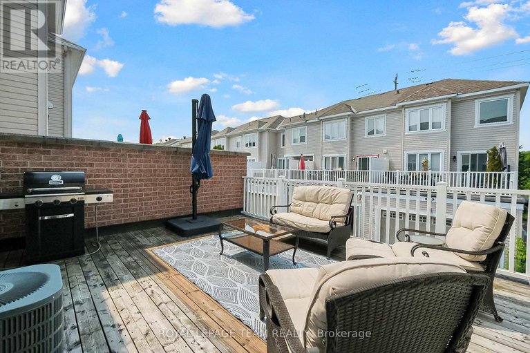 28669844/127-harmattan-avenue/stittsville-north/ottawa/ontario/K2S0E4_31