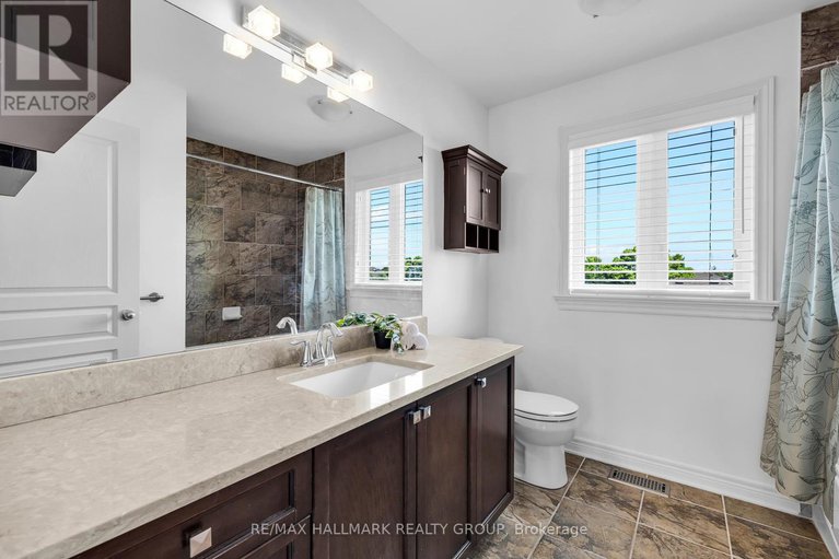 28526274/451-landswood-way/stittsville-south/ottawa/ontario/K2S0A4_37