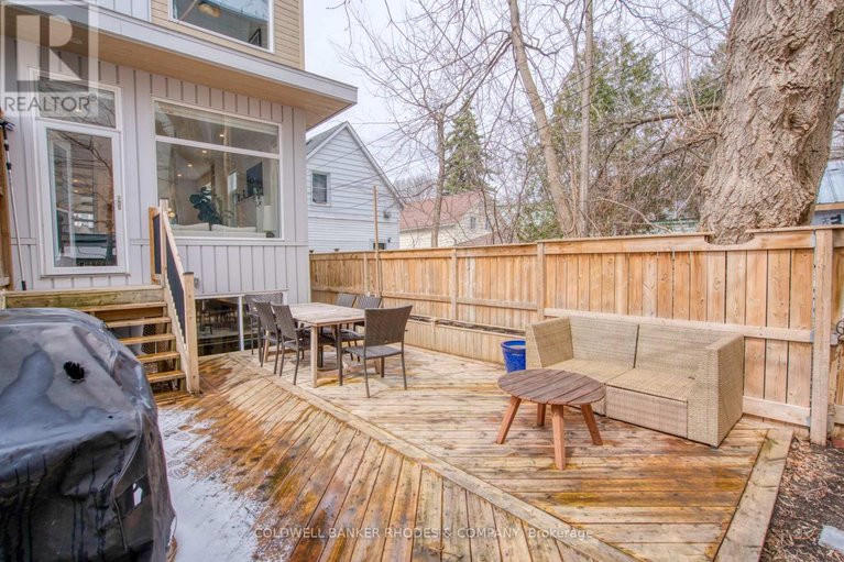 29579172/103a-stirling-avenue/hintonburg/ottawa/ontario/K1Y1P9_48