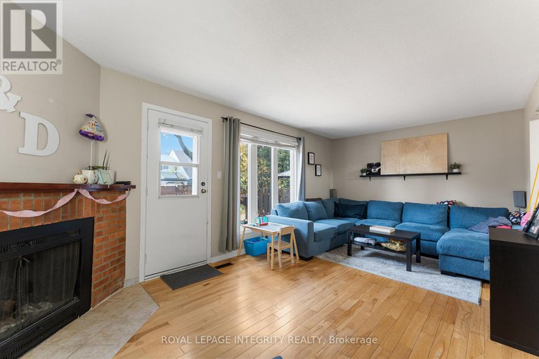 29064817/45-wessex-road/on-the-green/ottawa/ontario/K2J1X2_7