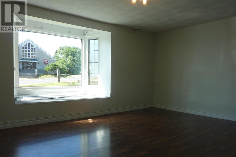 28634194/18317-county-rd-2-highway/south-glengarry-charlottenburgh-twp/south-glengarry/ontario/K6H5R5_3