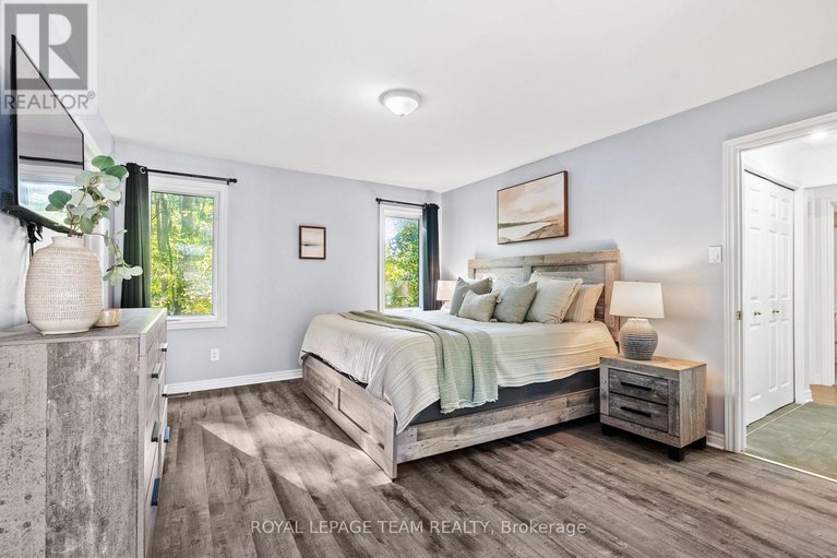 28943379/3309-wild-cherry-drive/osgoode/ottawa/ontario/K0A2W0_20