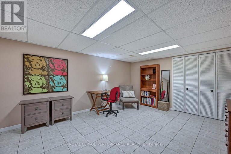28652645/3025-linton-road/riverside-park-south/ottawa/ontario/K1V8H1_35