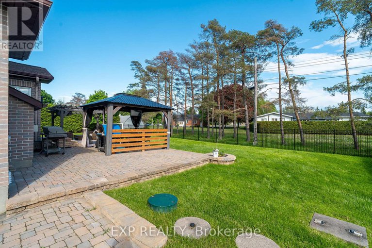 28485158/1466-rhea-place/cedardale/ottawa/ontario/K1V1H1_39