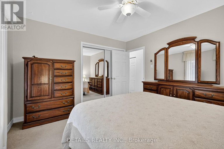 29077248/1031-connaught-avenue/queensway-terrace-north/ottawa/ontario/K2B5N2_25