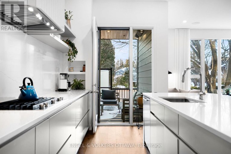 29349449/508-roosevelt-avenue/mckellarhighland/ottawa/ontario/K2A1Z8_10