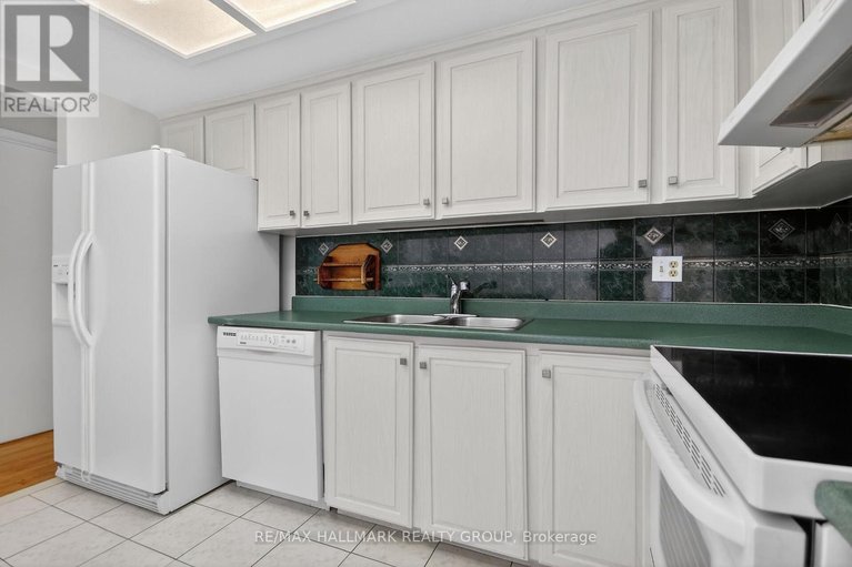 29629043/14-jalna-court/pheasant-run/ottawa/ontario/K2J1M6_21