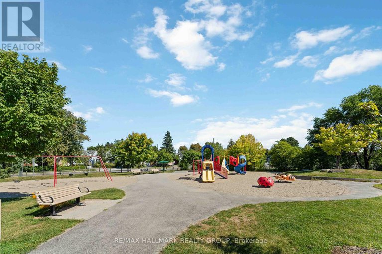 28813105/f-270-meilleur-private/vanier/ottawa/ontario/K1L0A3_32