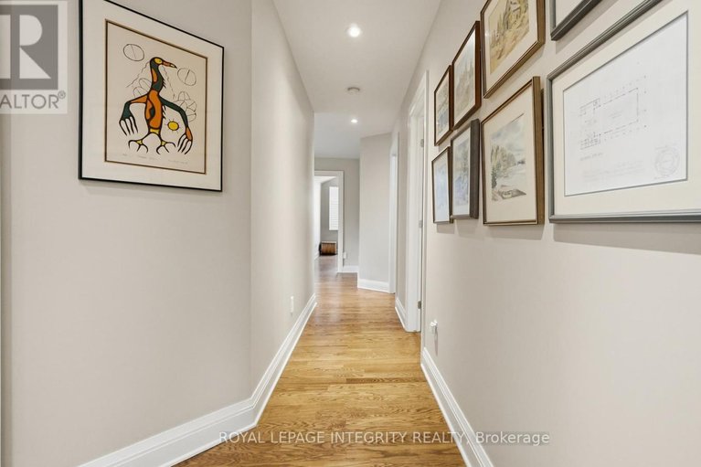 29683459/142-faraday-street/ottawa-west/ottawa/ontario/K1Y3M4_31