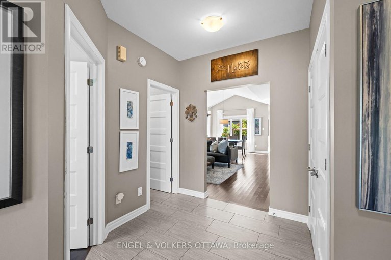 28874016/313-colmar-street/embrun/russell/ontario/K0A1W0_3