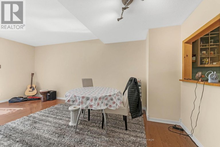 28744681/22-monterey-drive/leslie-park/ottawa/ontario/K2H7A6_6