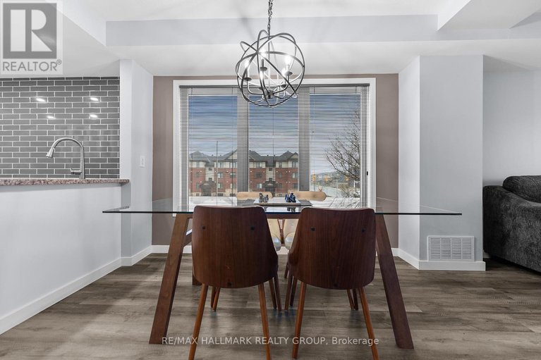 29622541/12-lakepointe-drive/avalon-east/ottawa/ontario/K4A5E3_18