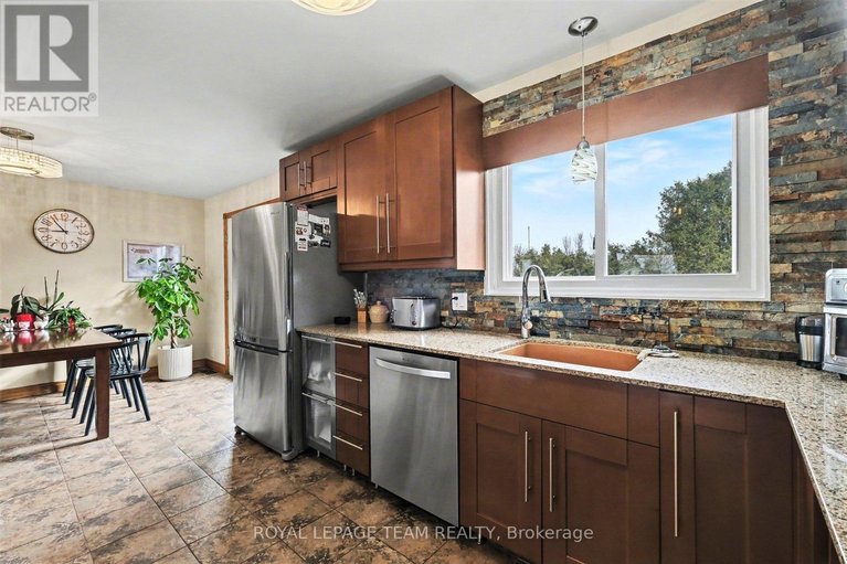 29608684/3041-bridge-street/north-dundas-mountain-twp/north-dundas/ontario/K0E1W0_11