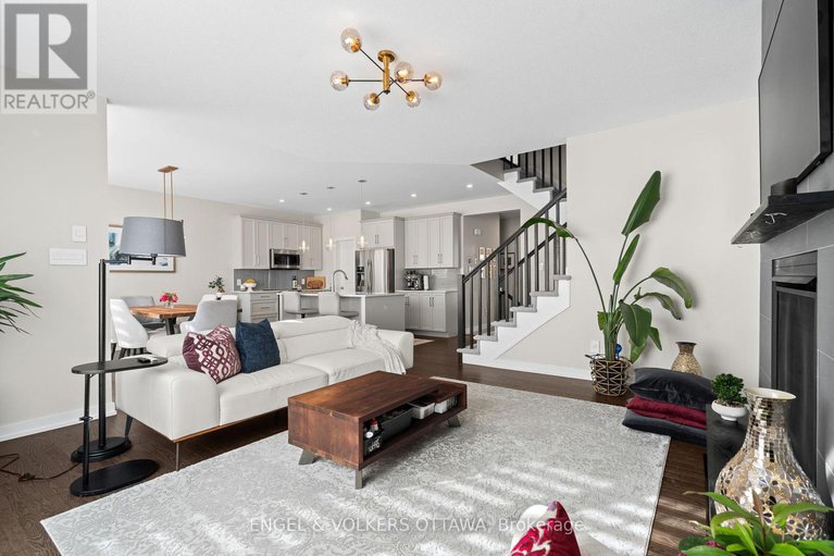 29373193/267-sceptre-way/emerald-meadowstrailwest/ottawa/ontario/K2V0C6_18